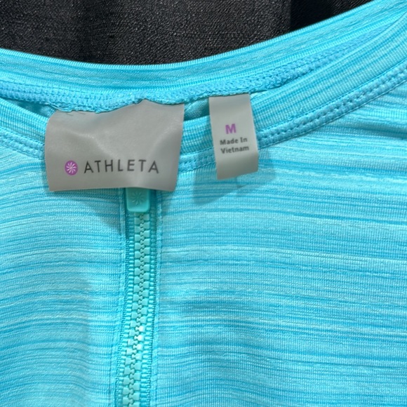 Athleta Top - Picture 2 of 5